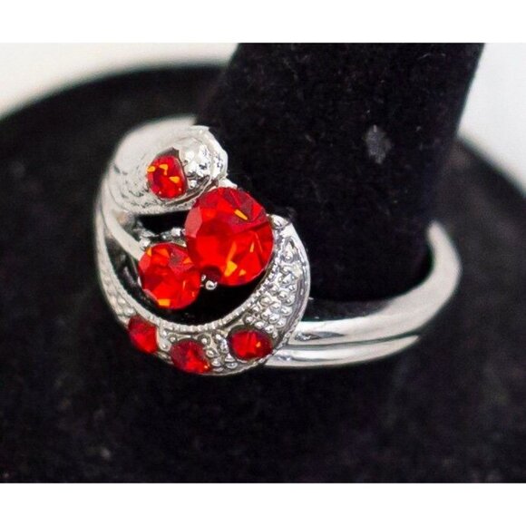 Size 9, Vintage Art Deco Faux Ruby Gem Silver Tone Ring - A23 - Picture 2 of 3